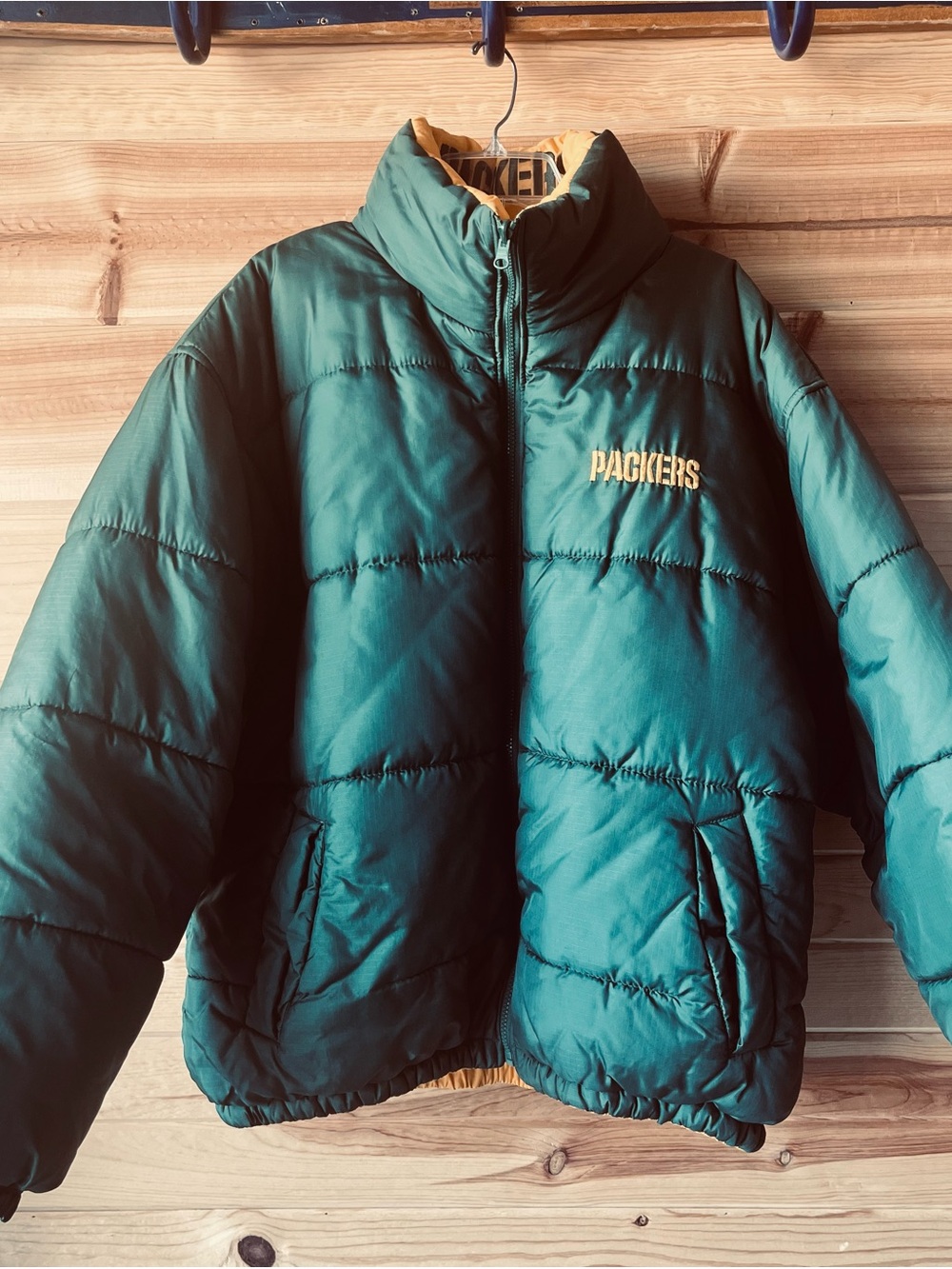 Green Bay Packers Game Day NFL Vintage Reversible Puffer Jacket Men's Size XL